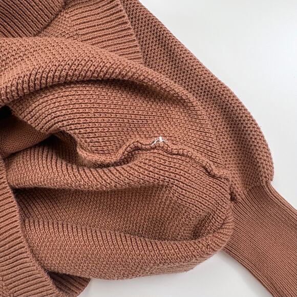 Lunya Cozy Cotton Silk Pocket Henley Pullover Sweater in Humble Brown Medium - Picture 9 of 11